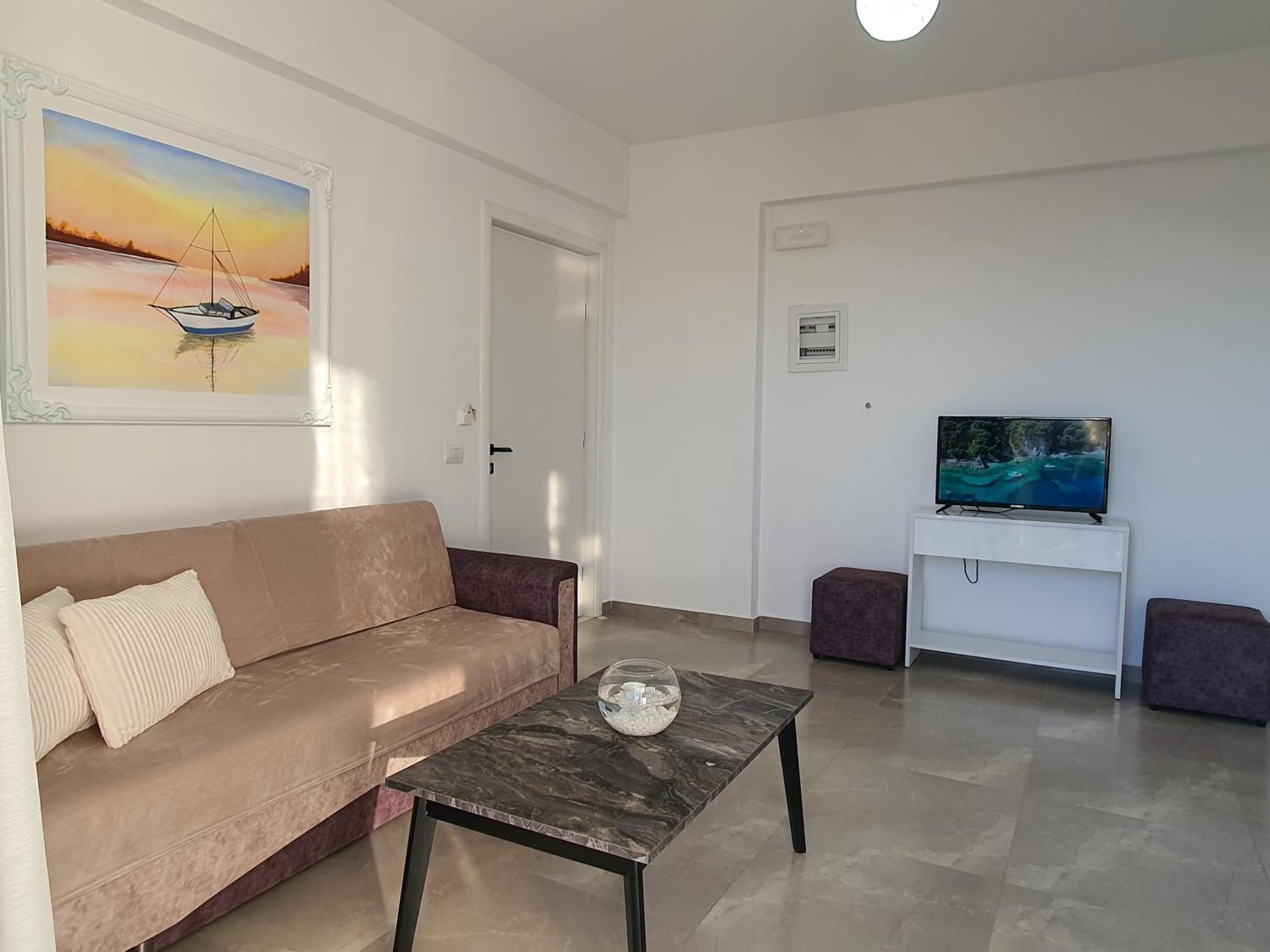 Flore Rooms Sarandë エクステリア 写真