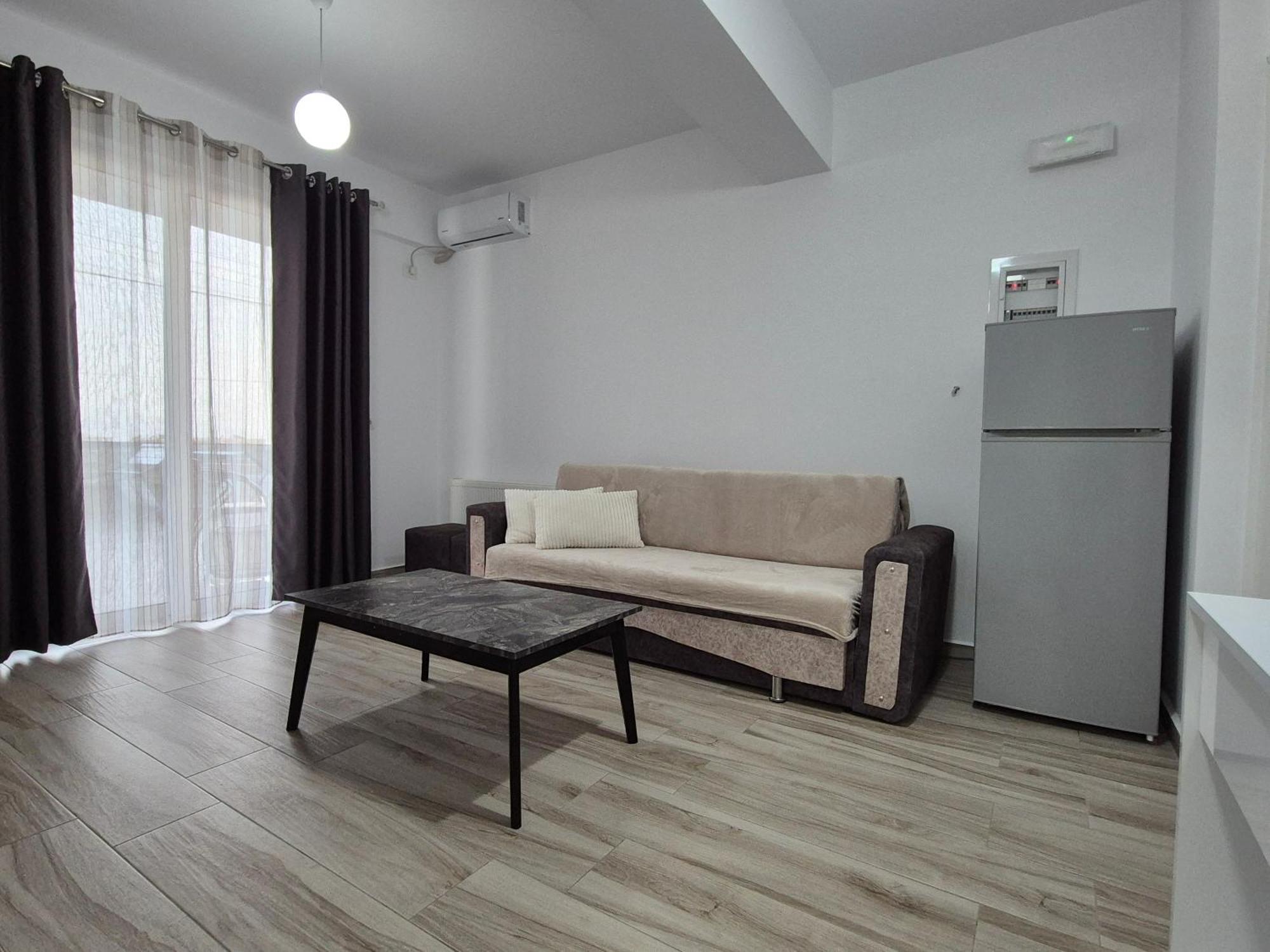 Flore Rooms Sarandë エクステリア 写真